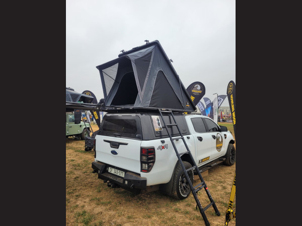 COMET ULTRA ROOFTOP TENT